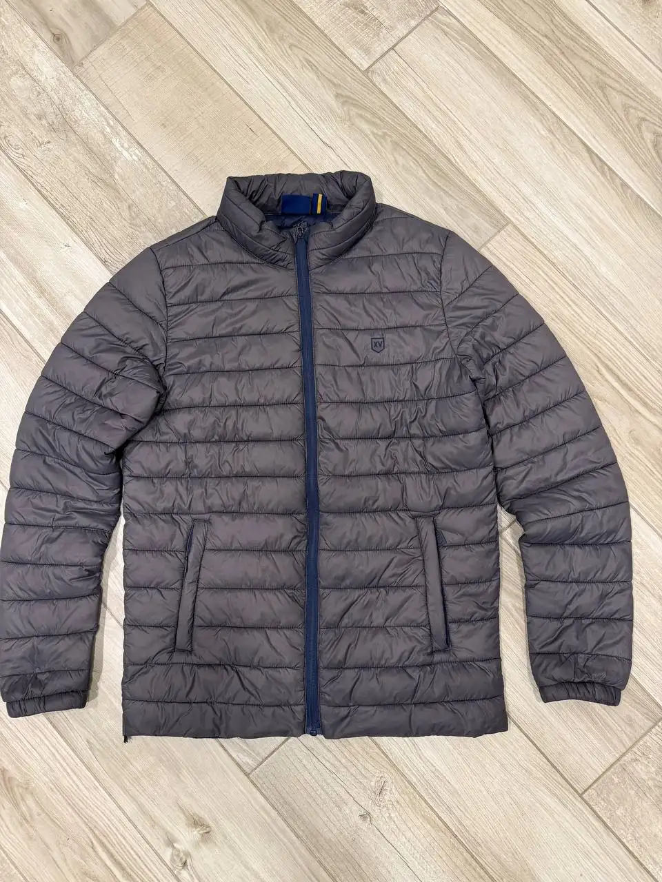 Куртка осень-весна размер М - Верхняя одежда (Одежда) в Калининград