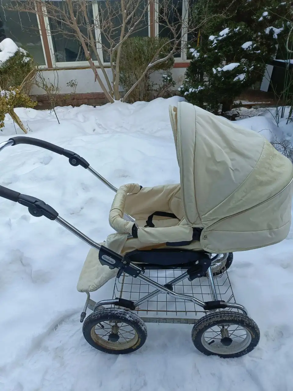 Детская коляска с автолюлькой и комплектом вещей - Коляски (Товары для детей) в Калининград