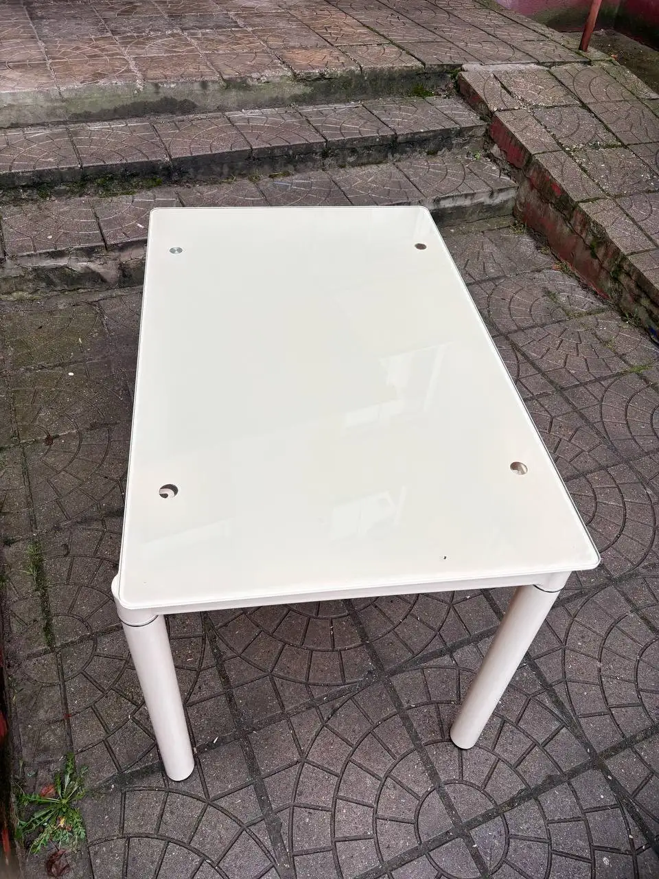 Продам стол в хорошем состоянии - Мебель (Барахолка) в Калининград