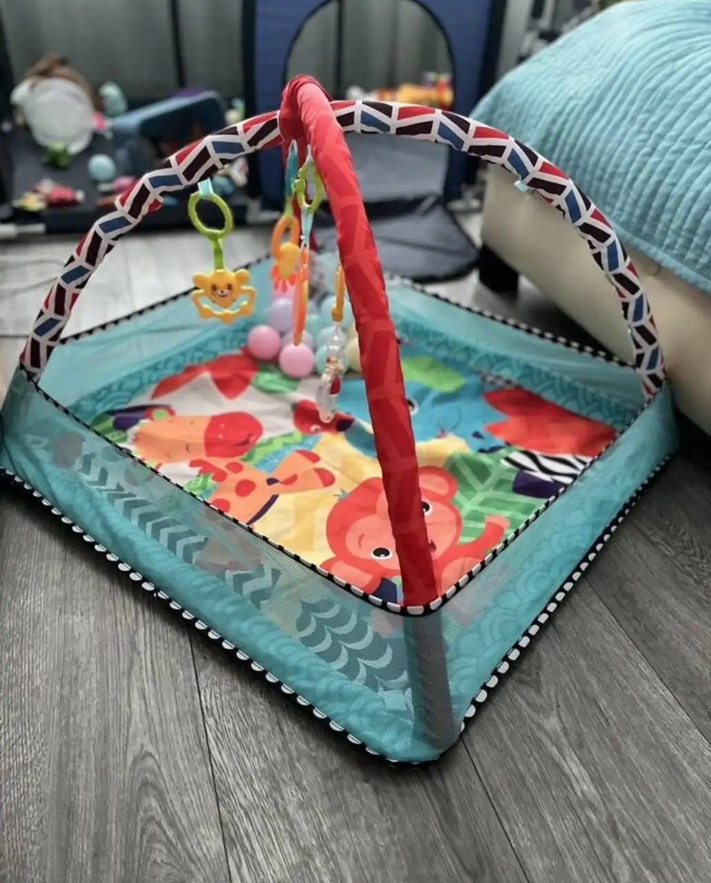 Коврик-манеж для малышей с мячиками - Товары для детей в Калининград
