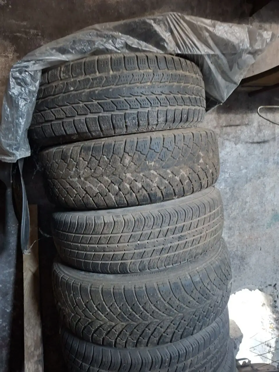 Продам зима лето - Барахолка в Калининград