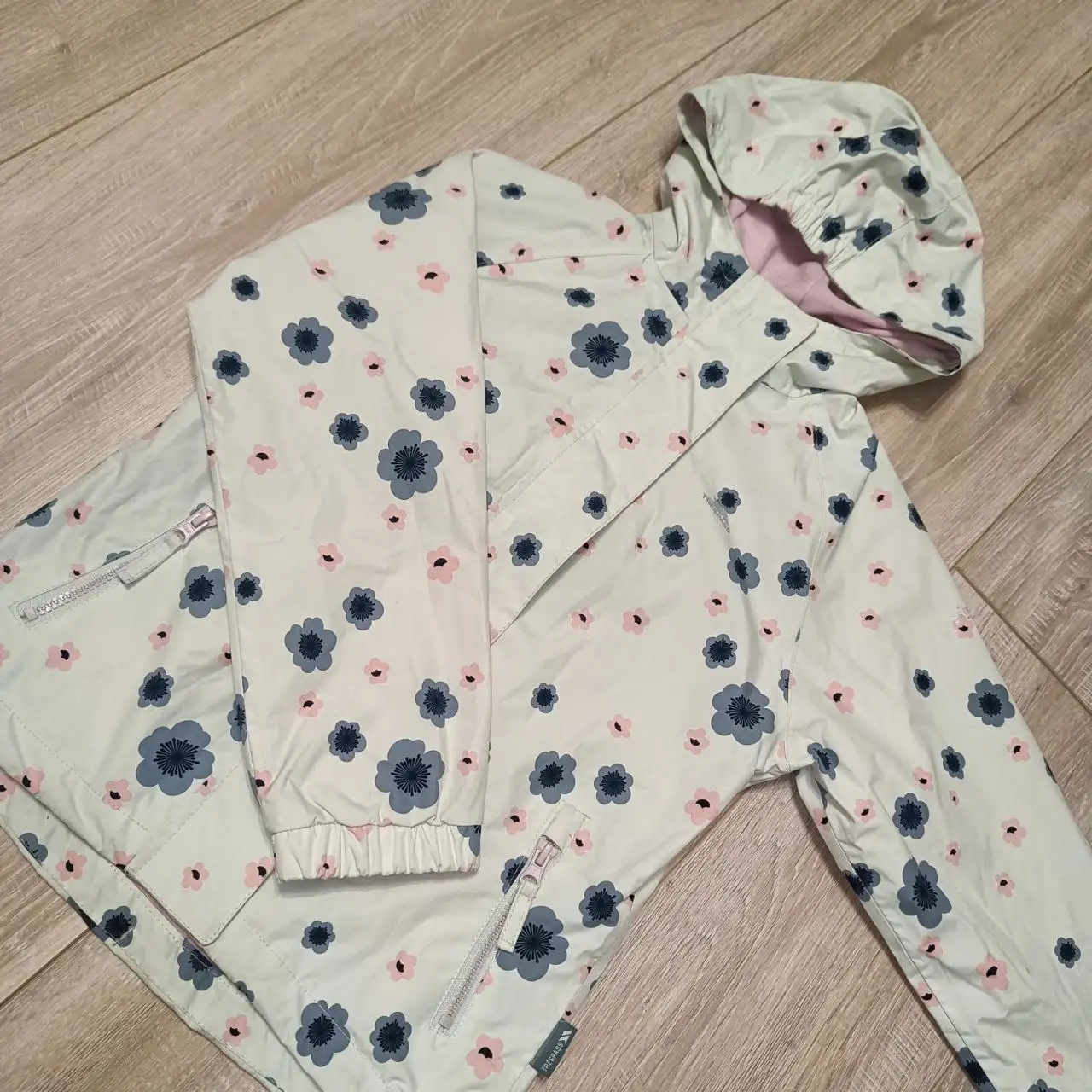 Детская верхняя одежда - Детская одежда (Одежда) в Калининград