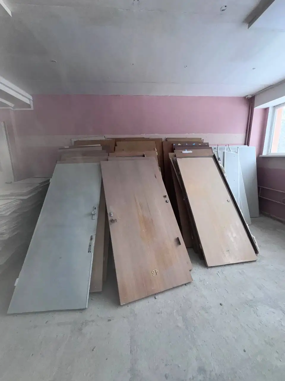 Продажа плитки и дверей в Светлогорске - Барахолка в Светлогорск