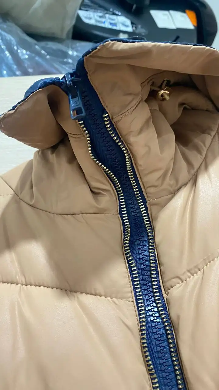 Продажа зимнего пуховика размер 46-48 - Верхняя одежда (Одежда) в Калининград