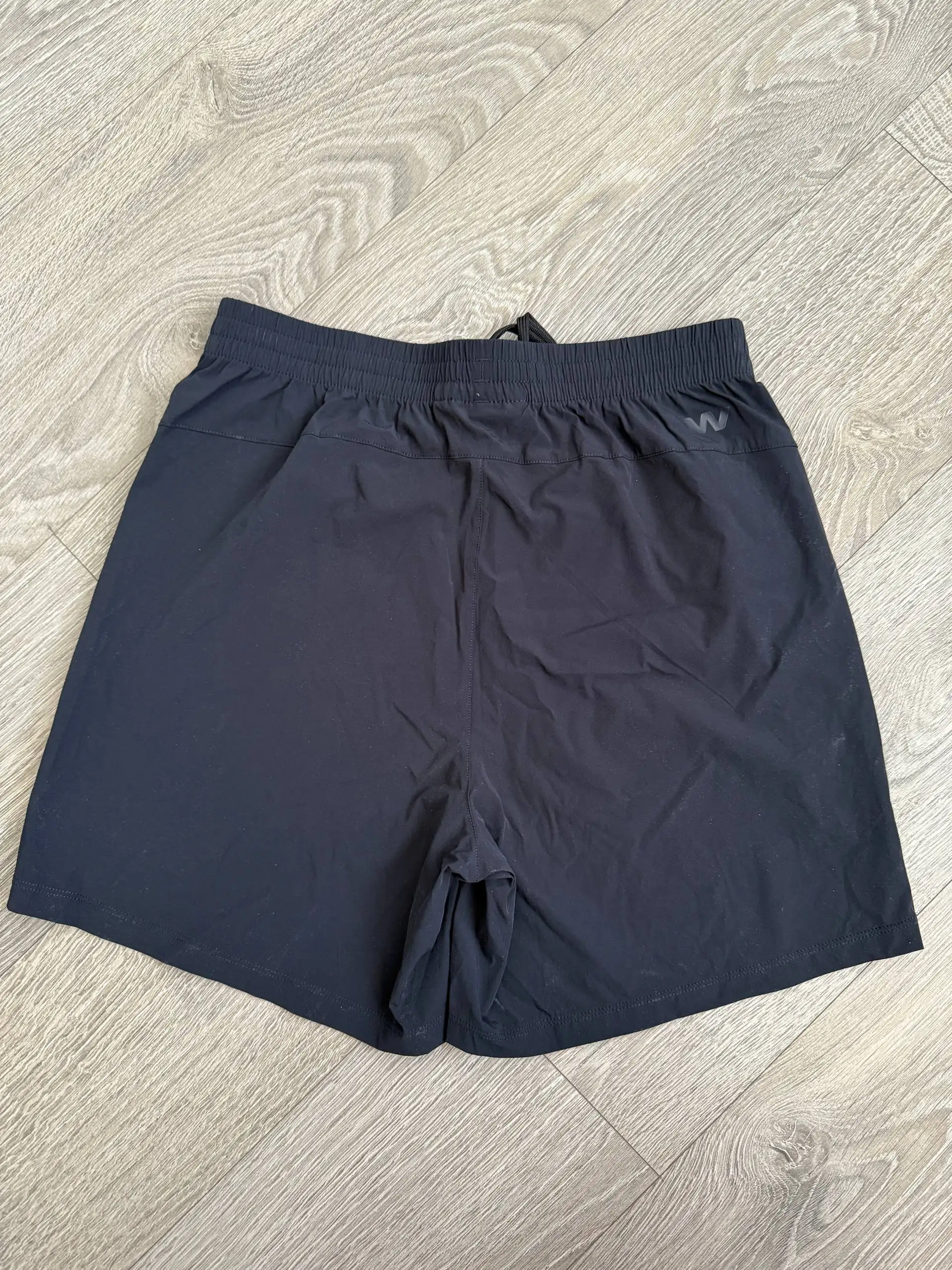 Новые шорты Under Armour с бирками - Спортивная одежда (Одежда) в Калининград