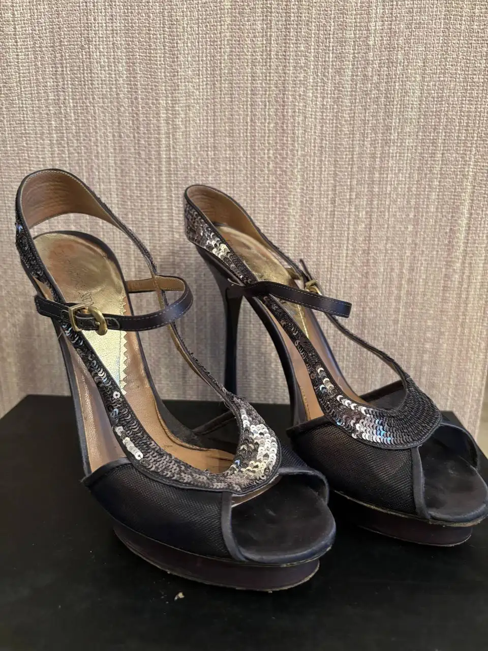 Продам туфли и платье - Одежда в Калининград