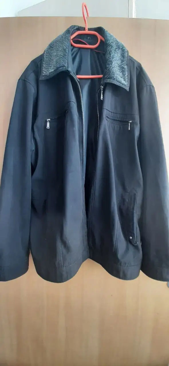 Мужские плащи б/у размер 54 - Мужская одежда (Одежда) в Калининград