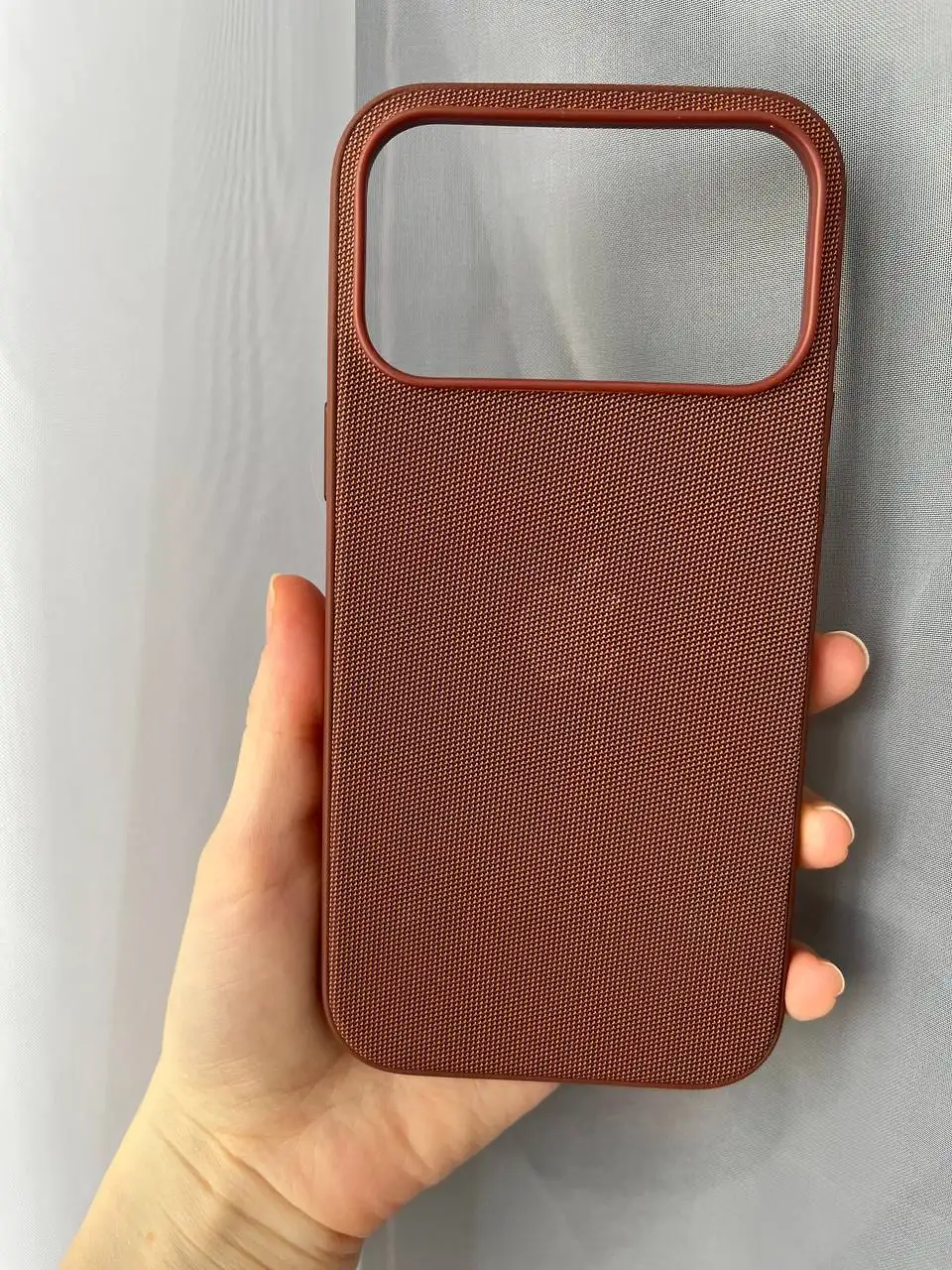 Продам два чехла на iPhone 17 Pro Max - Аксессуары для телефонов (Электроника) в Калининград