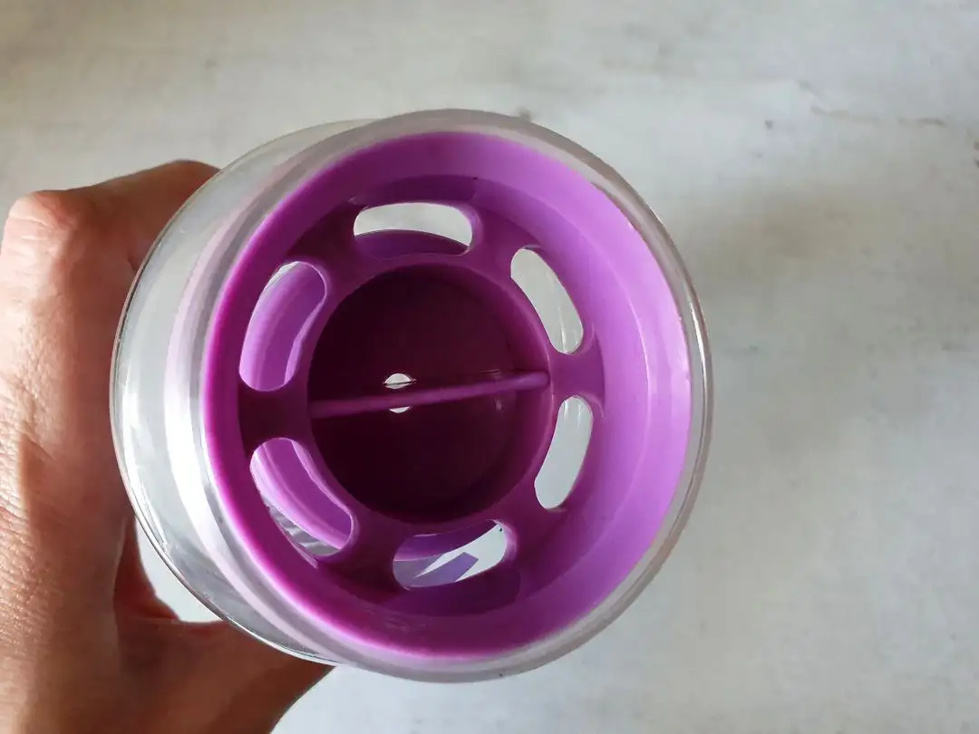 Спортивная бутылка для воды с инфузером для фруктов Myprotein - Барахолка в Светлогорск