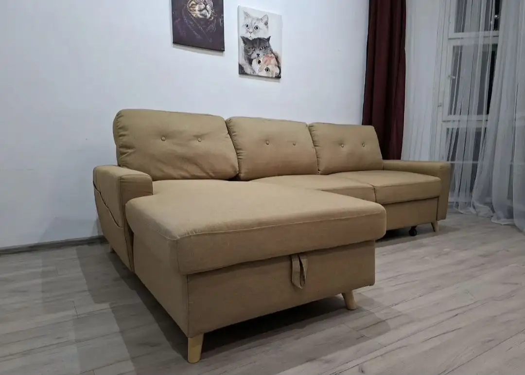 Продаётся диван в очень хорошем состоянии - Мебель (Для дома и дачи) в Калининград