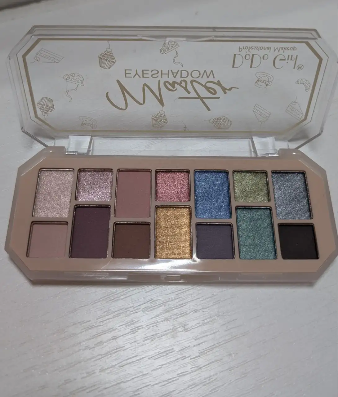 Продажа косметики и обуви - Барахолка в Калининград