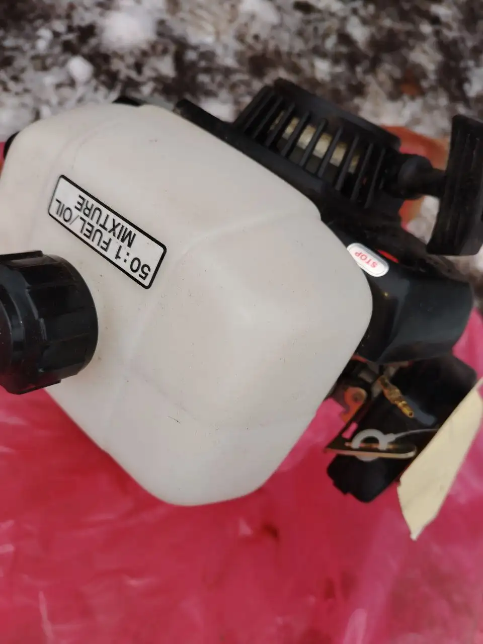 Продажа бензинового 2-х тактного двигателя Subaru - Двигатели (Запчасти) в Калининград