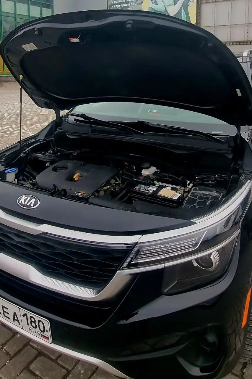 Продам Kia Seltos 2021 года
