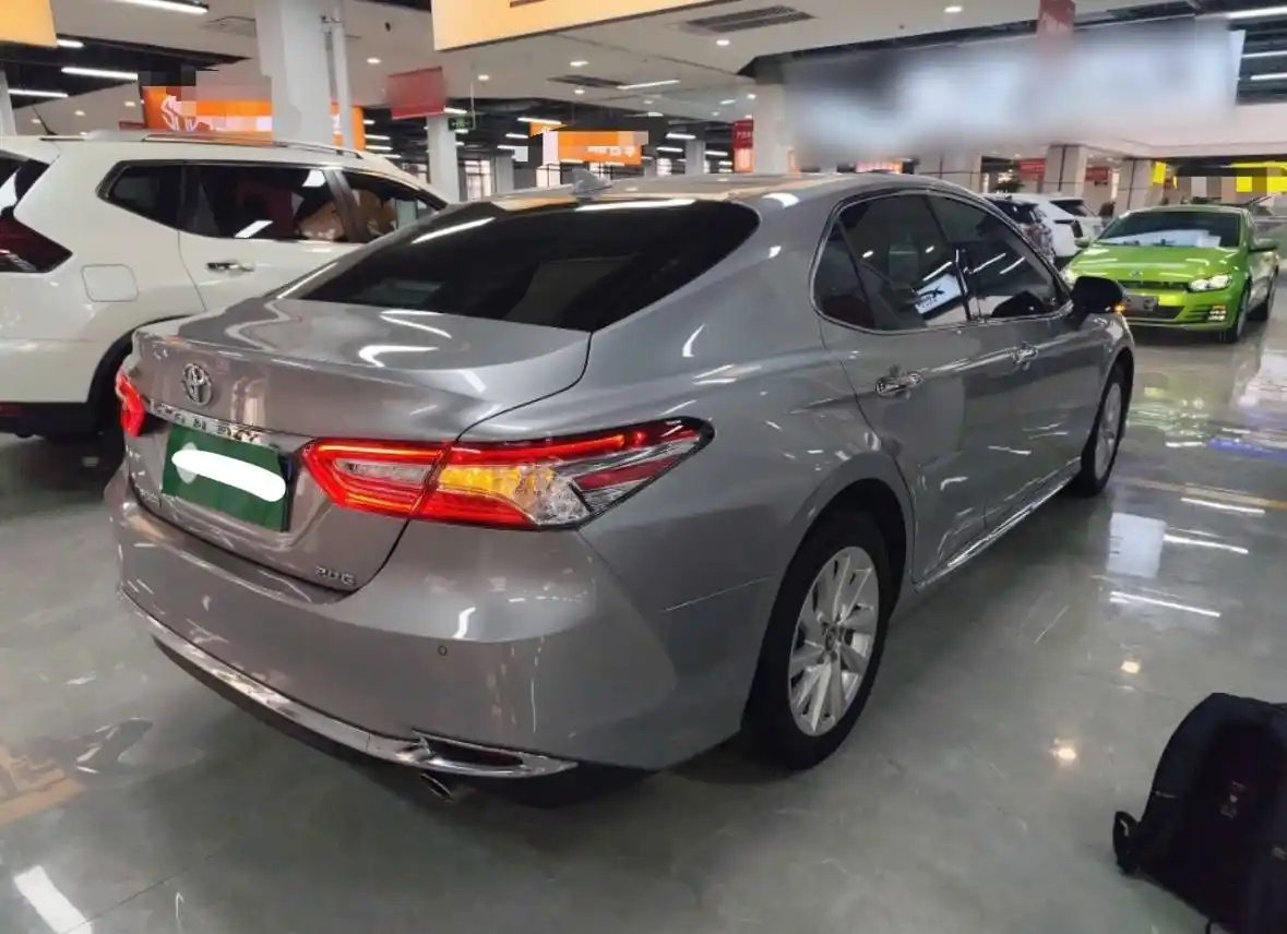 Toyota Camry 2023 2.0 G