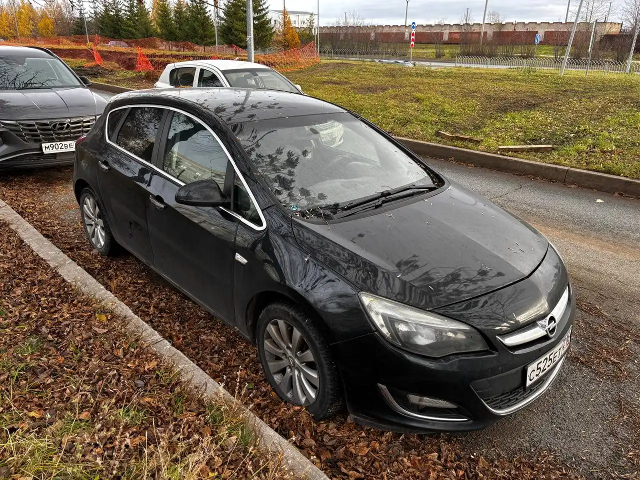 Опель Астра J 2013 года