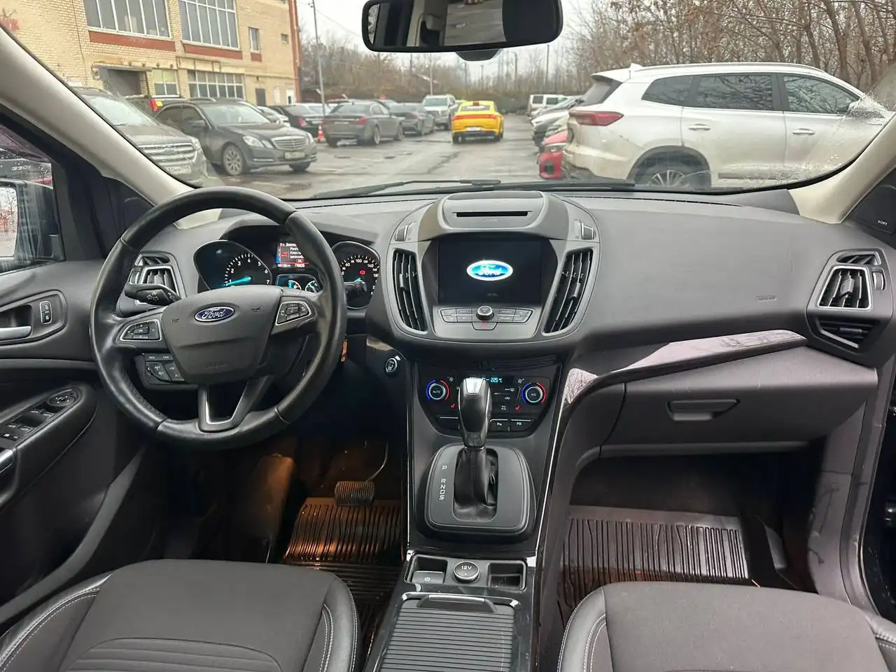 Ford Kuga 2018 года