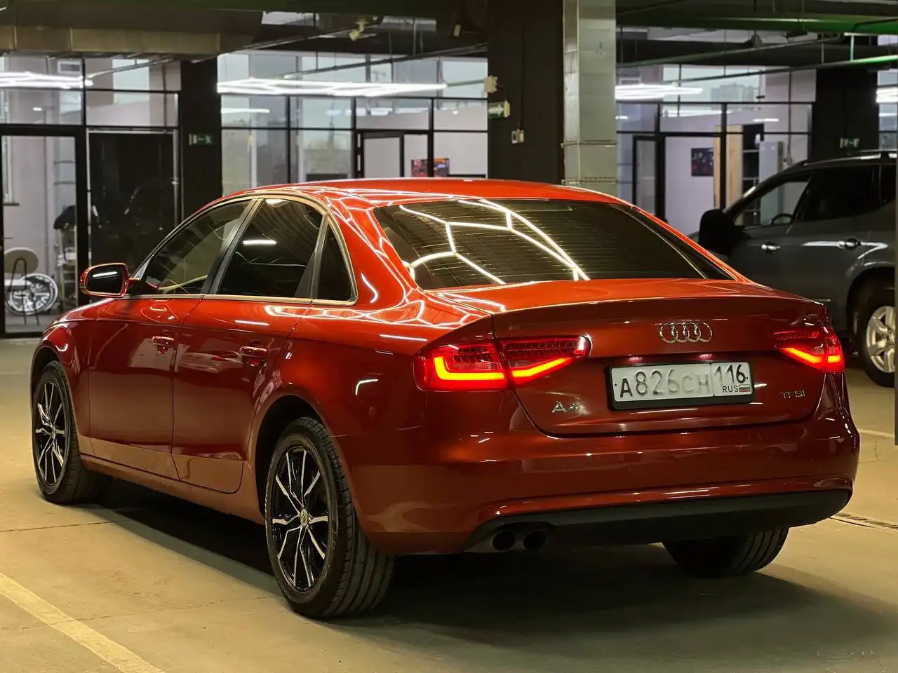 Продажа Audi A4 2013 года