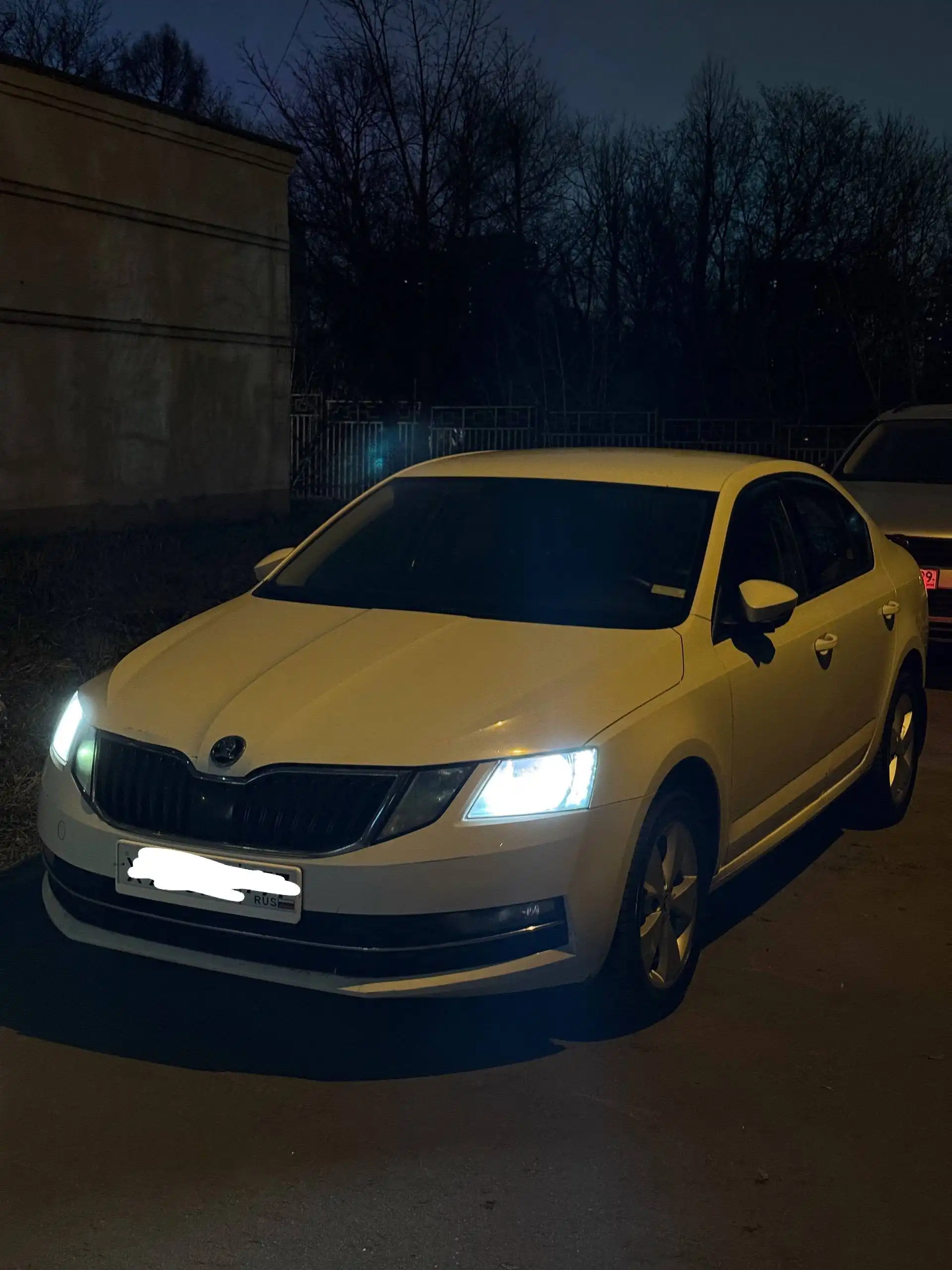 Продажа автомобиля LADA (ВАЗ) 2107 2017 года в максимальной комплектации