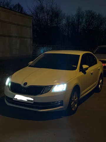 Продажа автомобиля LADA (ВАЗ) 2107 2017 года в максимальной комплектации - Авто в Москва