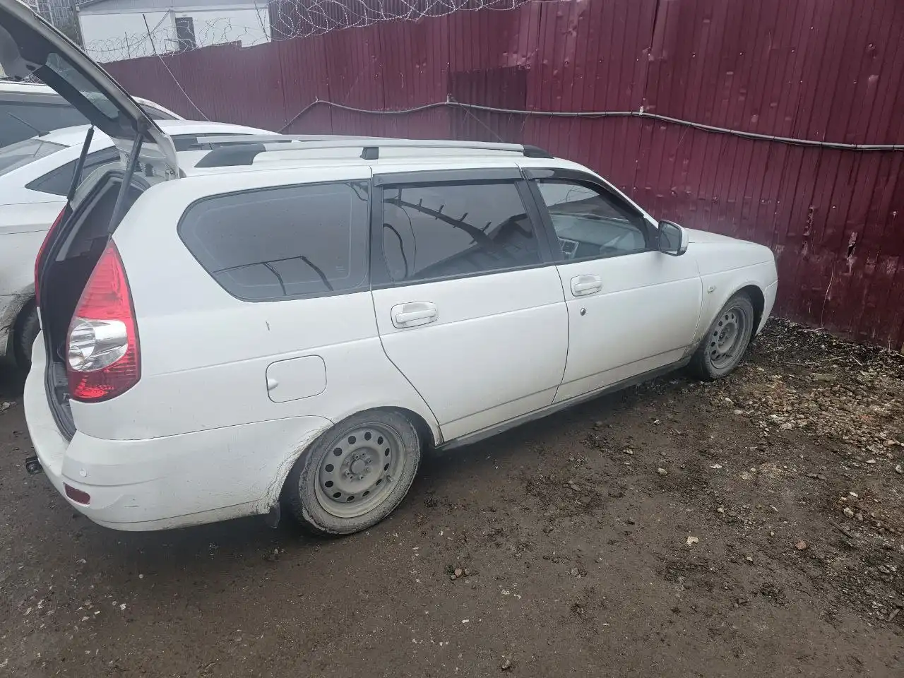 Продам ВАЗ 2171 2011 года