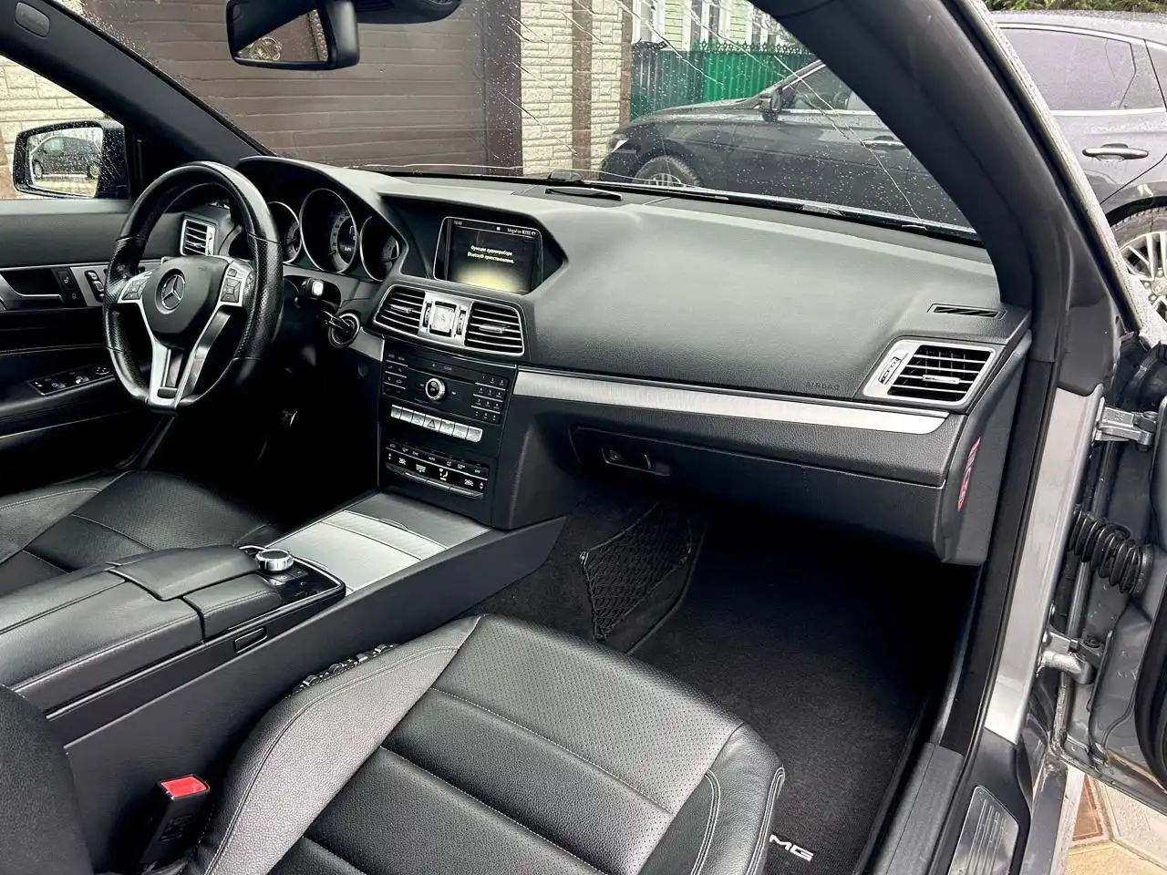 Mercedes Benz E-класс Рестайлинг 2.0 АТ (184 л.с.) 2015 года в Арске