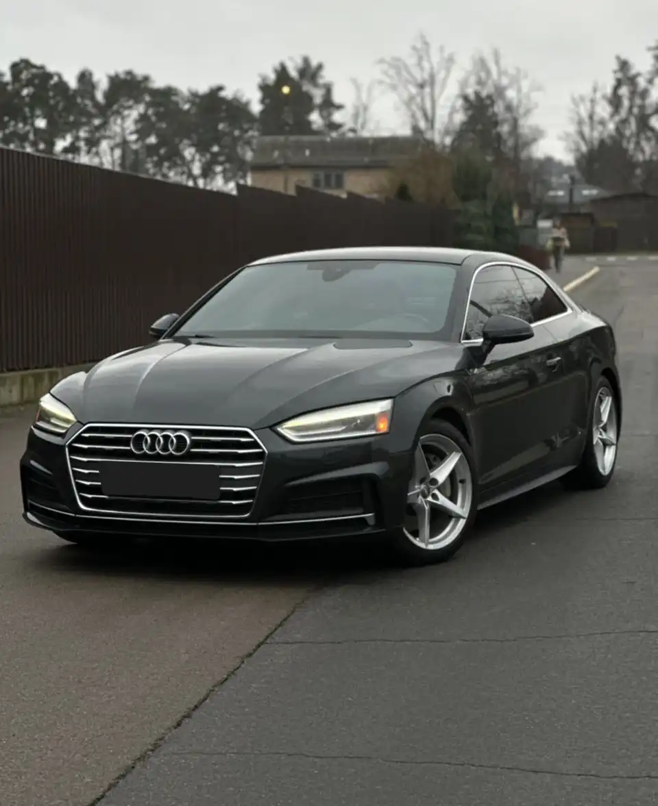 Продажа Audi A5 2018 года