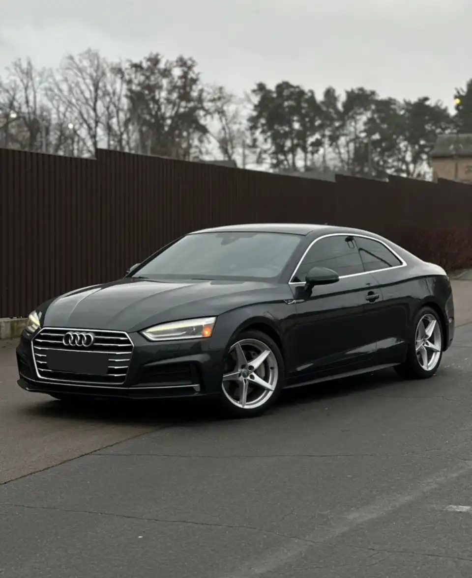 Продажа Audi A5 2018 года