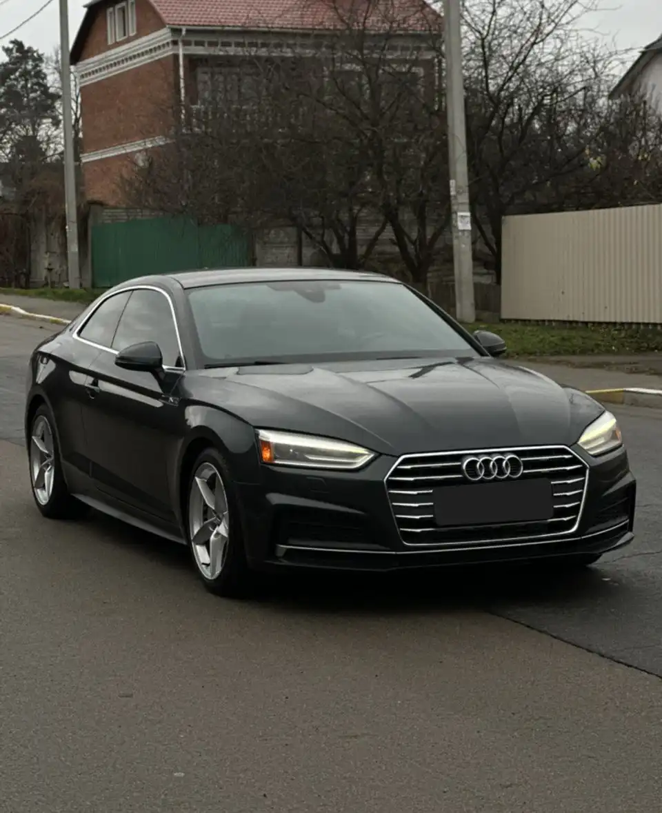 Продажа Audi A5 2018 года