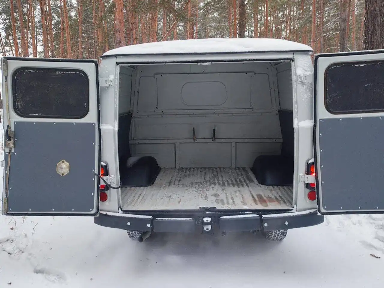 УАЗ Буханка 2011 года