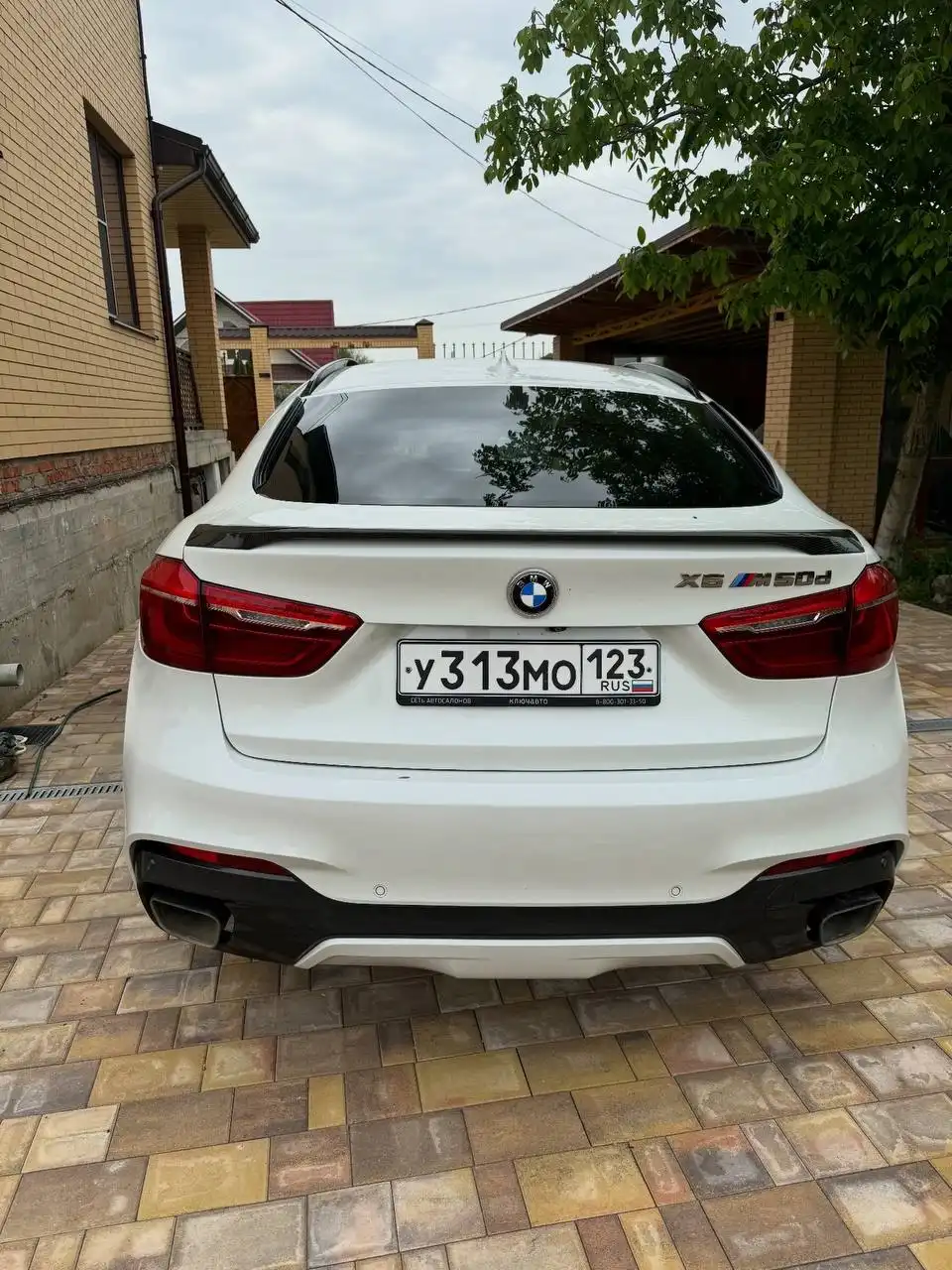 BMW X6 M50D 2018 года в отличном состоянии