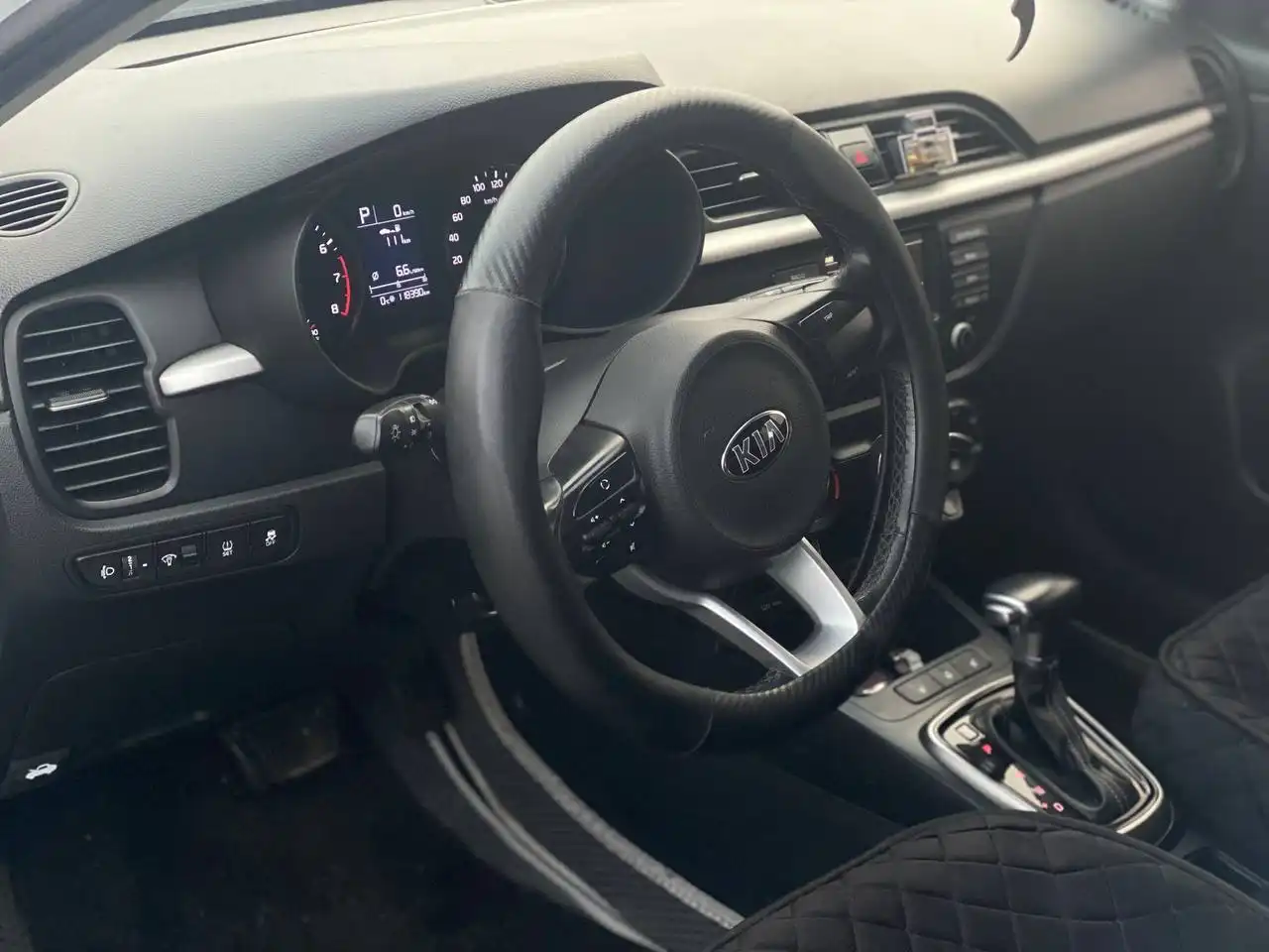 Kia Rio IV 1.4AT 2018 г.