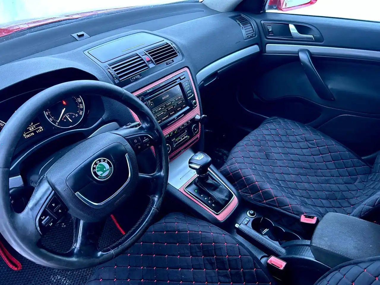 Skoda Octavia 2010 автомат в отличном состоянии