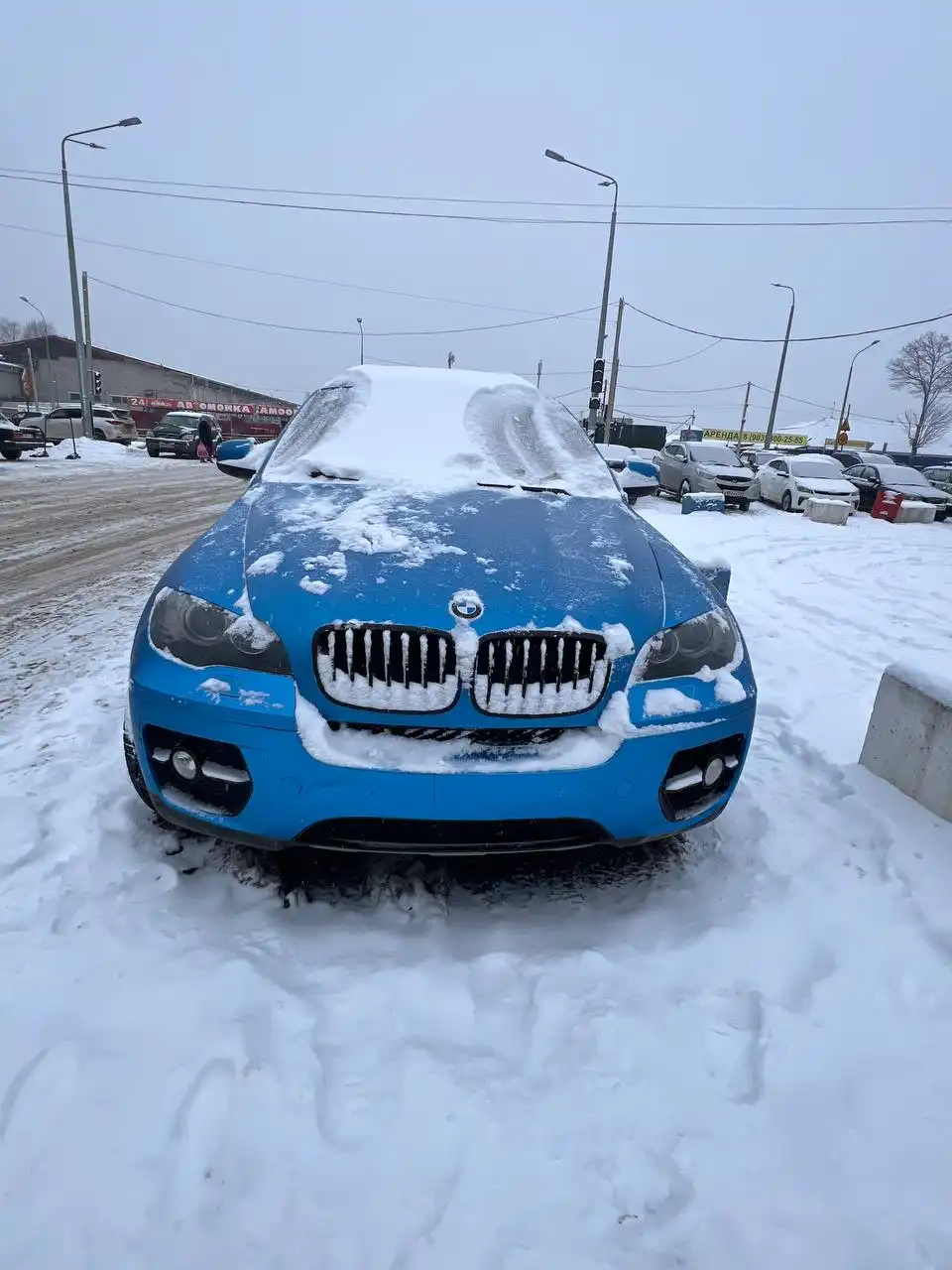 BMW X6 2008 года с бензиновым двигателем 3л 306лс