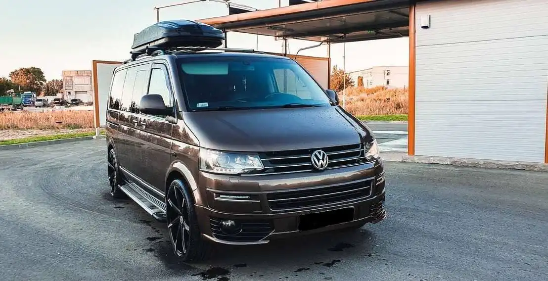Volkswagen Multivan 2013 года