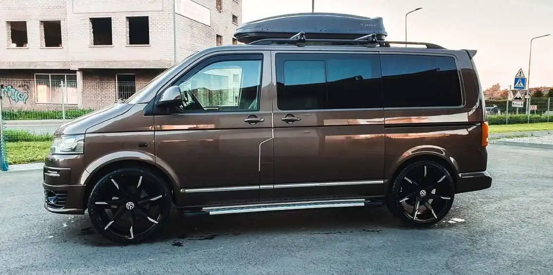 Volkswagen Multivan 2013 года