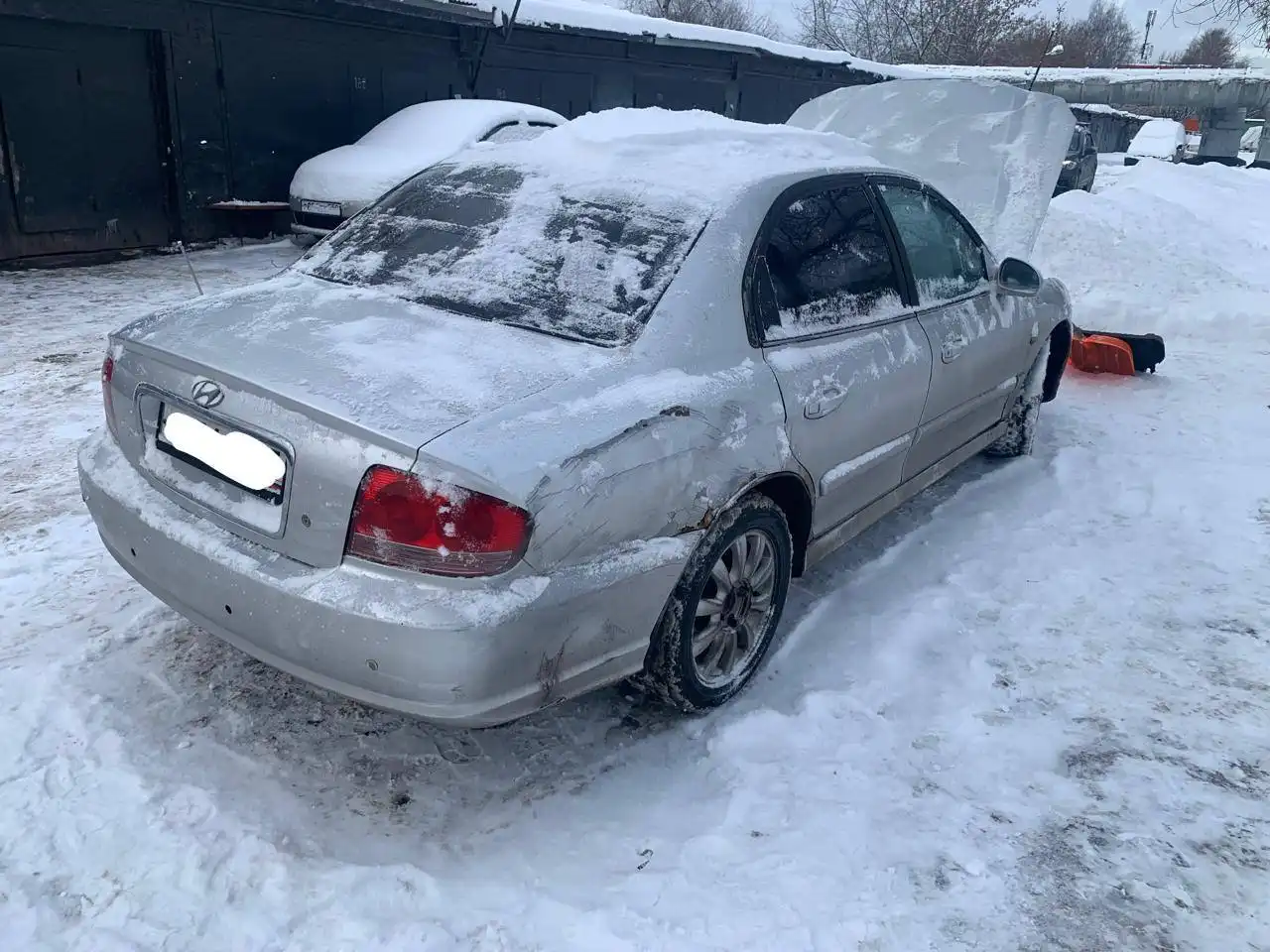 Hyunday Sonata 2.0 МТ 2005 года