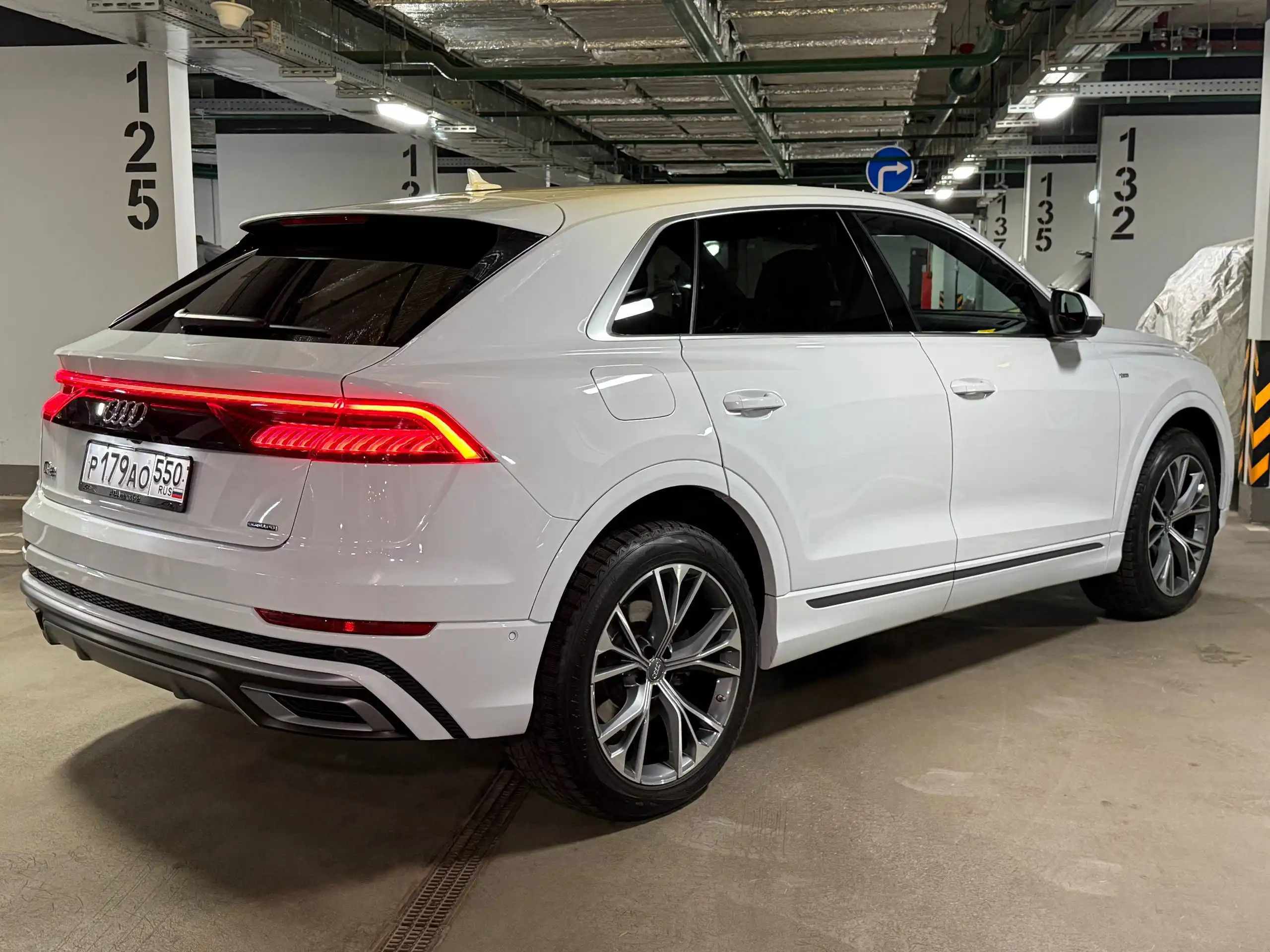 AUDI Q8 S line 2020 года - Внедорожники (Авто) в Москва