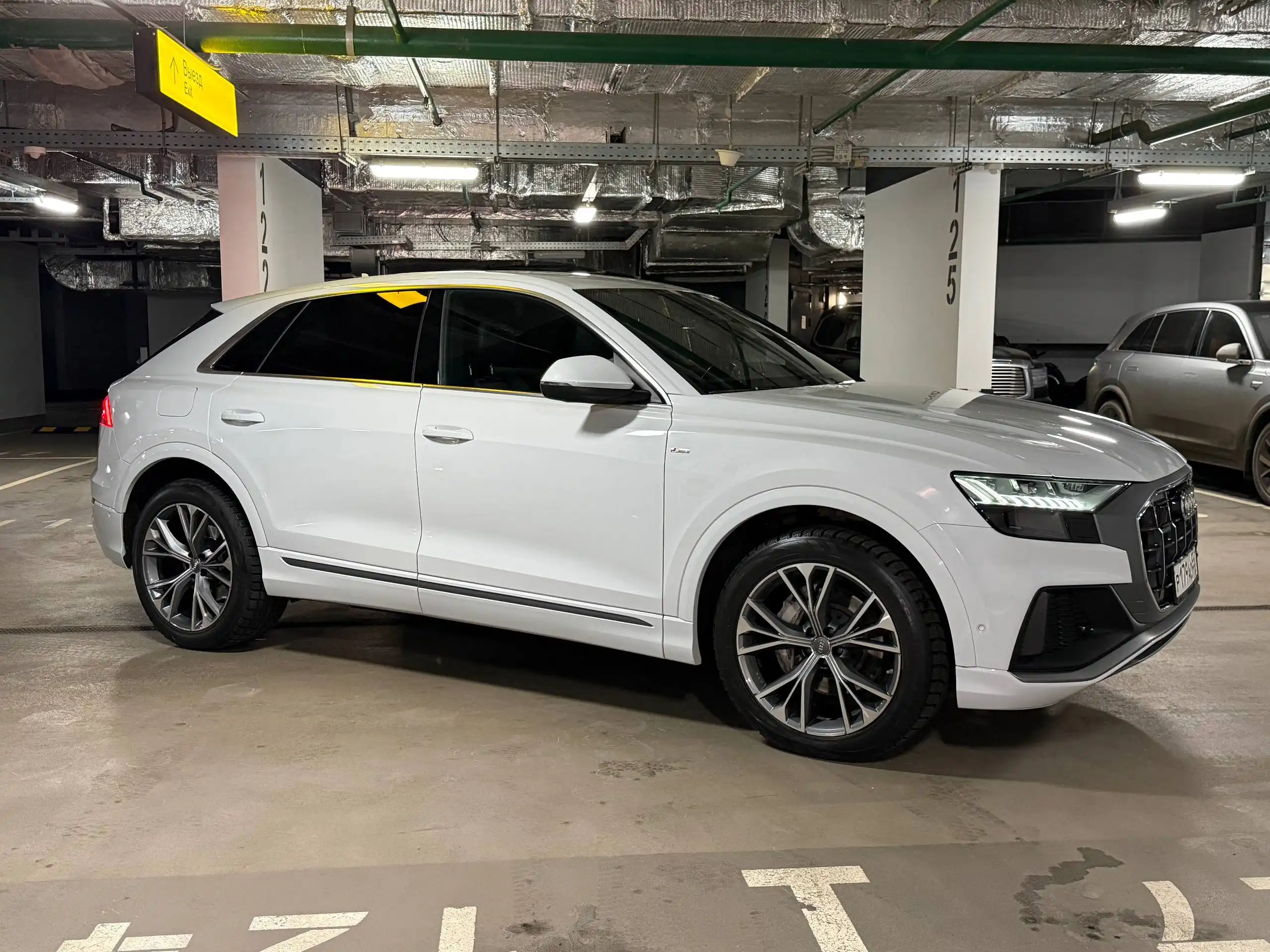 AUDI Q8 S line 2020 года - Внедорожники (Авто) в Москва