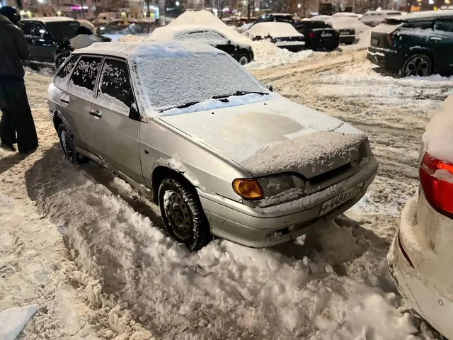 ВАЗ 2114 2010 года в Москве - Грузовики и коммерческий транспорт в Москва