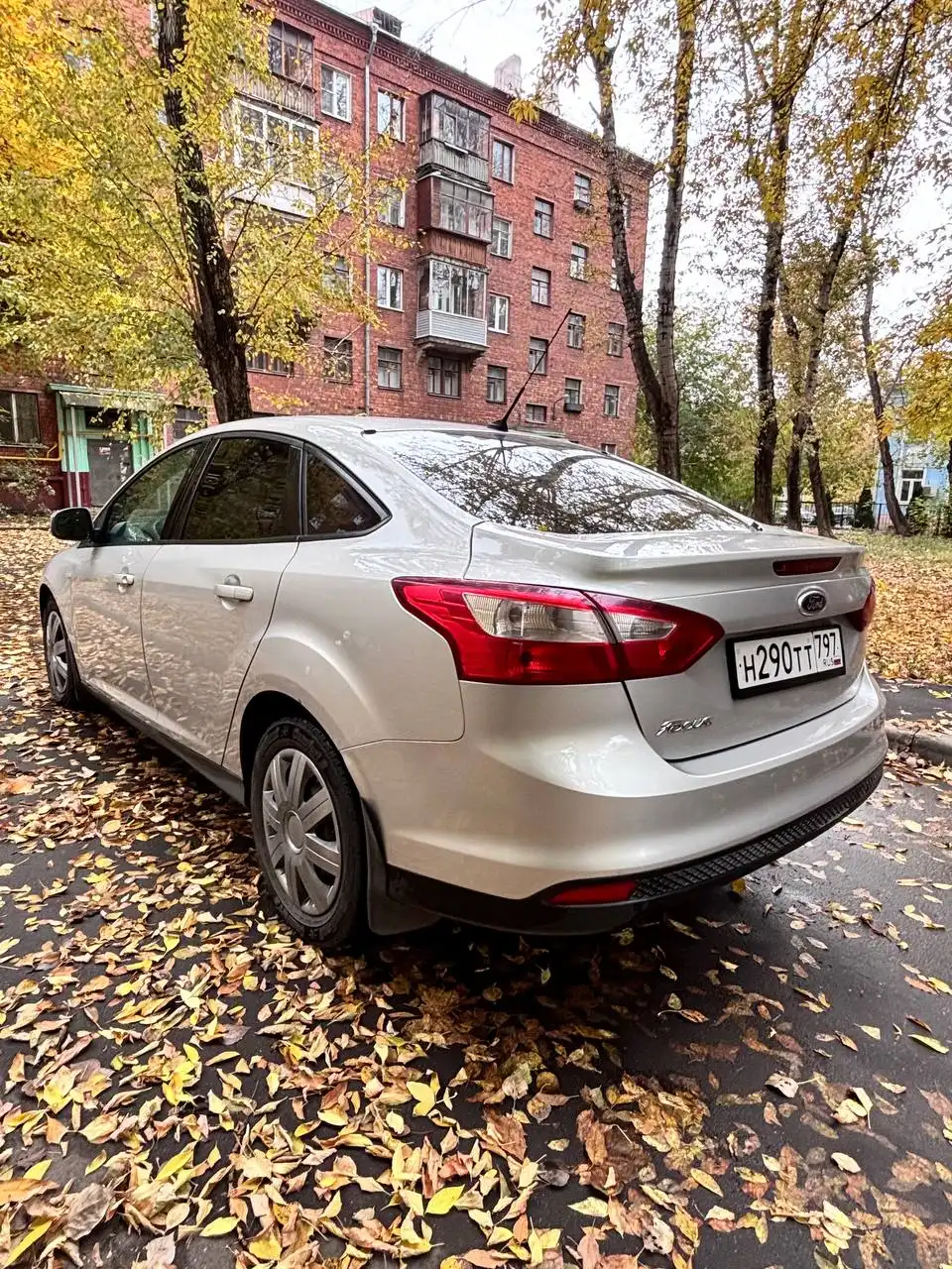 Форд Фокус 3 2012 1.6 акпп в хорошем состоянии - Авто в Москва