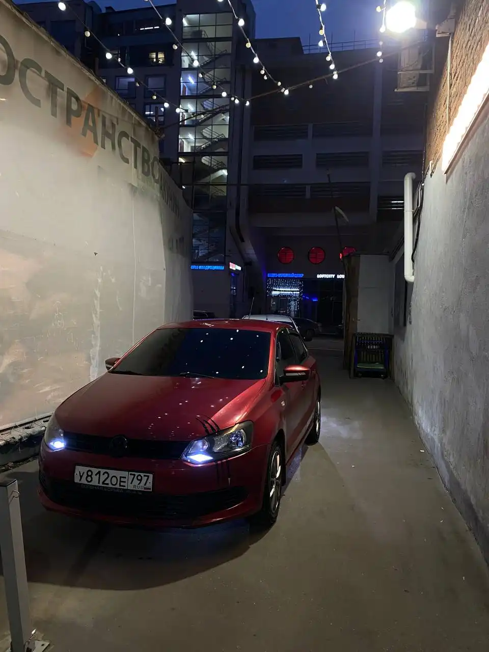 Volkswagen Polo 2011 автомат 1.6 - Легковые автомобили (Авто) в Москва