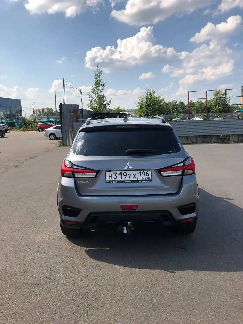 Продажа автомобиля Toyota RAV4 2021 года - Внедорожники/кроссоверы (Авто) в Москва
