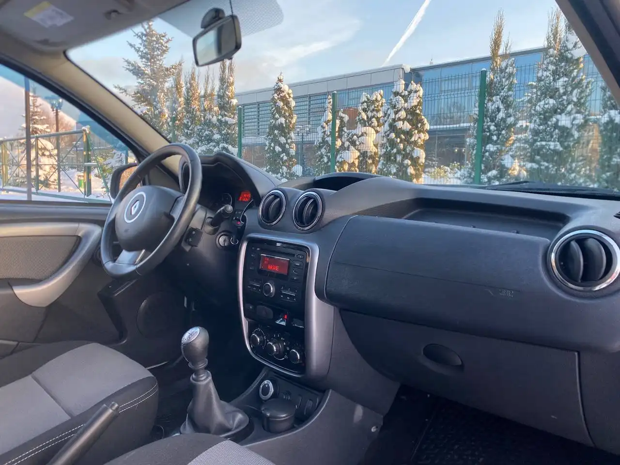 Renault Duster 2.0 MT 4WD 2013г. в отличном состоянии - Внедорожники (Авто) в Москва