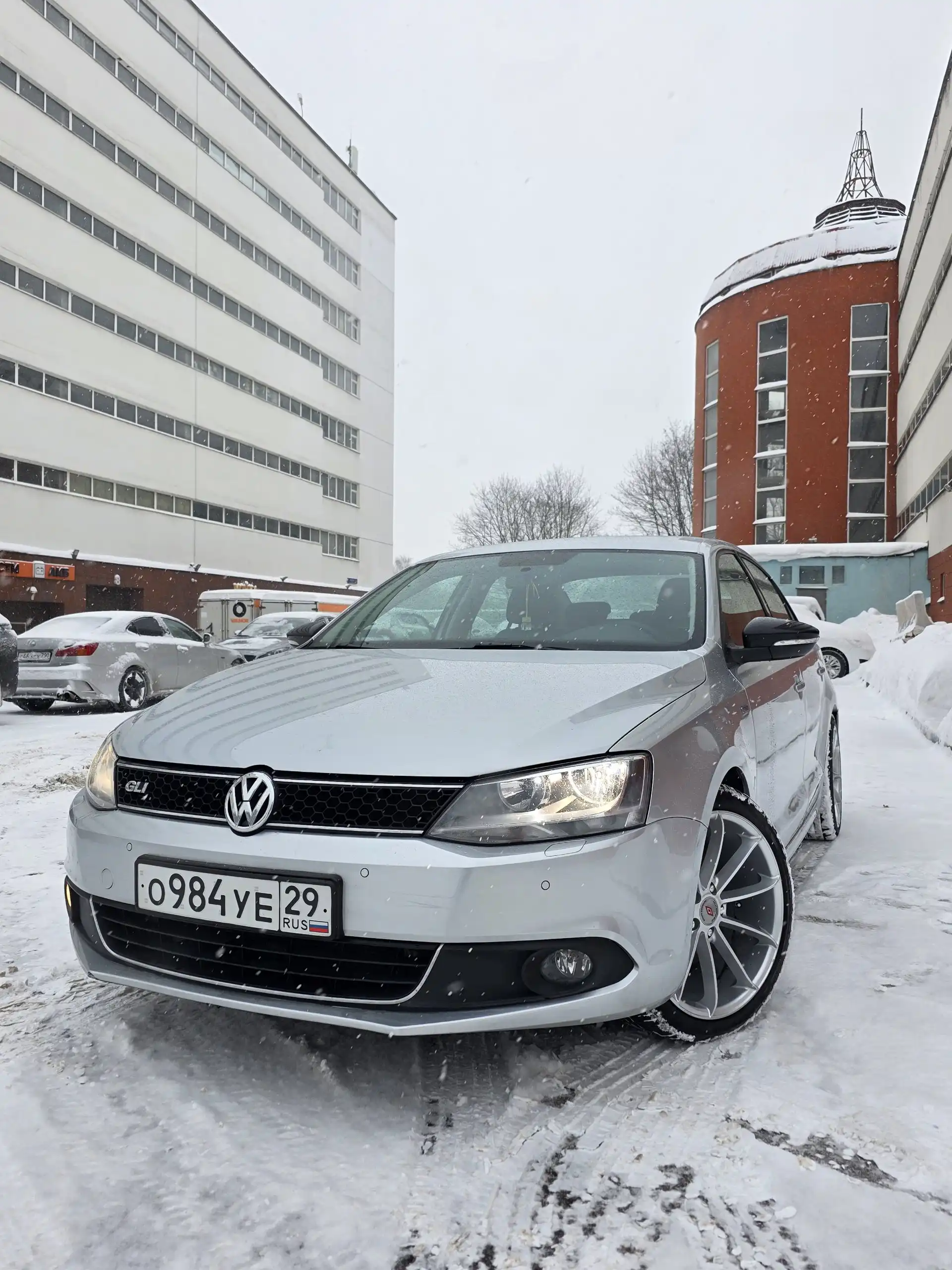 Volkswagen Jetta 2013 года с пробегом 81500 км - Авто в Москва