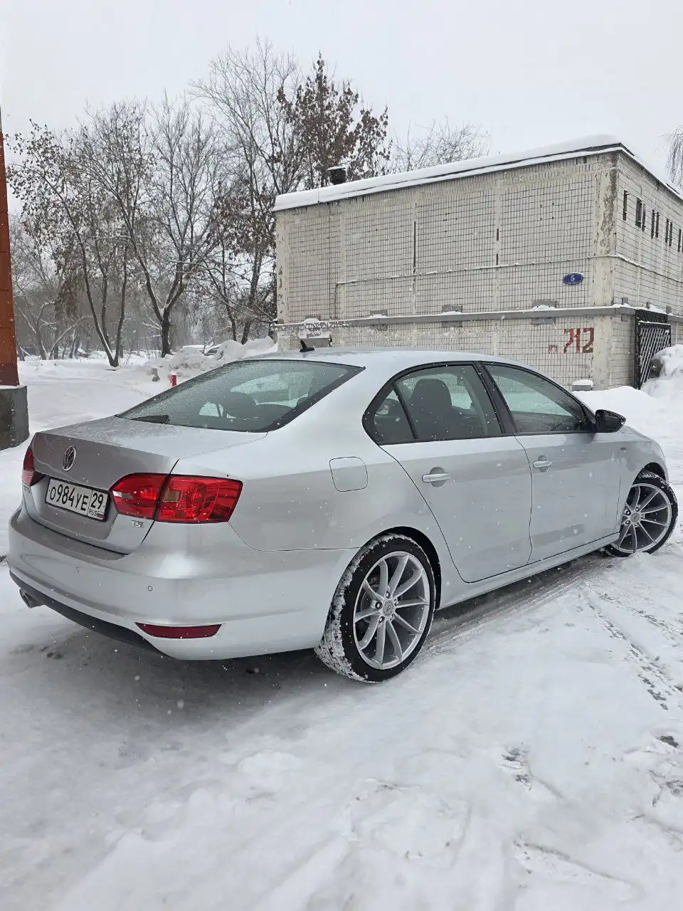 Volkswagen Jetta 2013 года с пробегом 81500 км - Авто в Москва