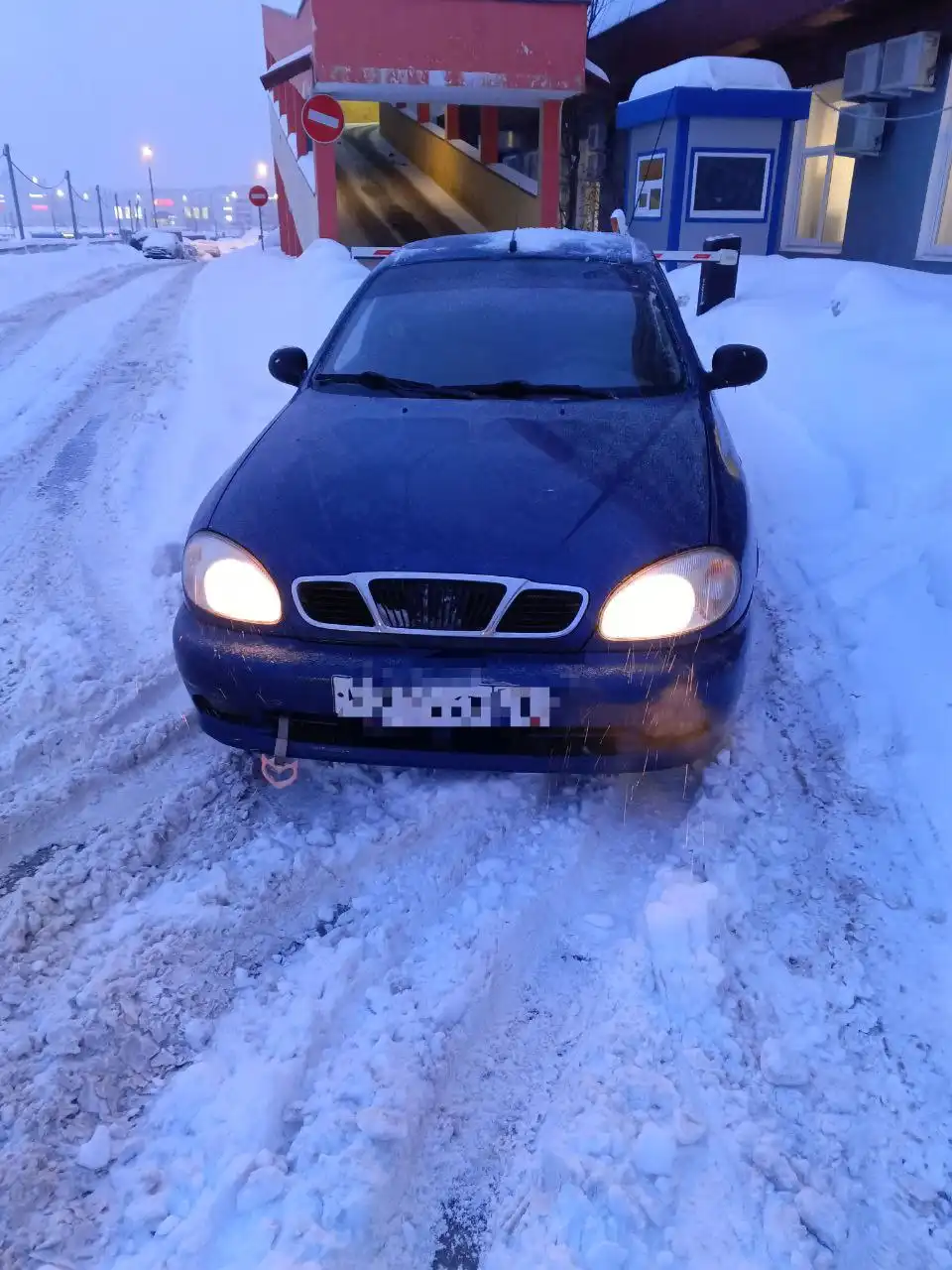 Продажа автомобиля ЗАЗ Ланос 2011 года - Авто в Москва