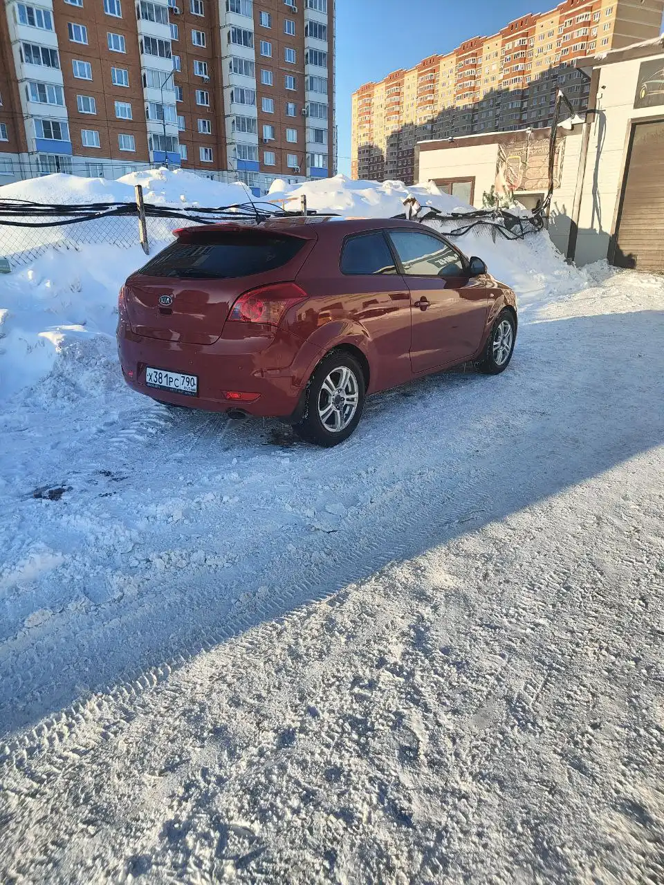 Продажа автомобиля 2006 года с двигателем после переборки - Авто в Москва