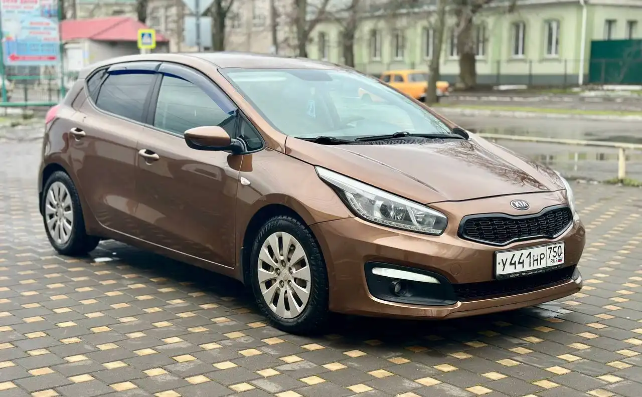 Продам Kia Ceed 2016 года - Легковые автомобили (Авто) в Михайловка