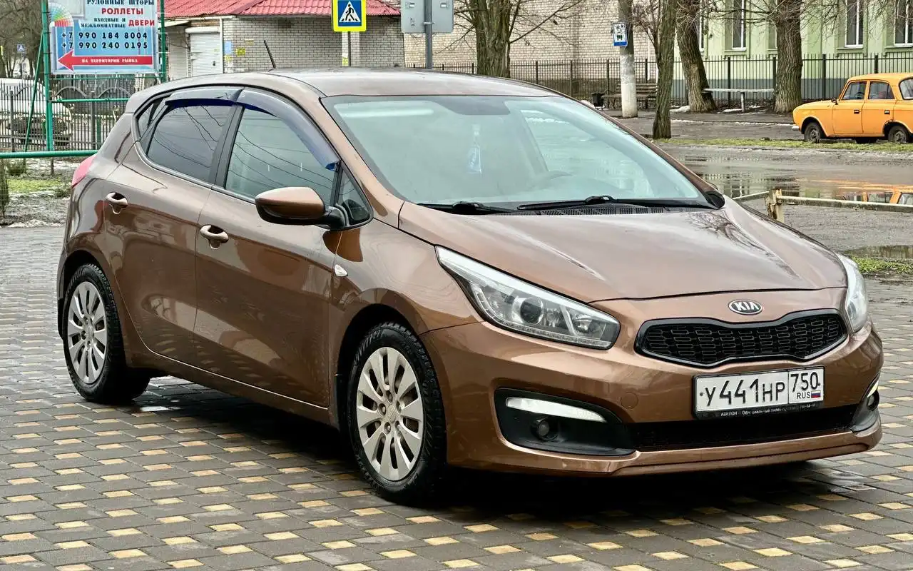 Продам Kia Ceed 2016 года - Легковые автомобили (Авто) в Михайловка