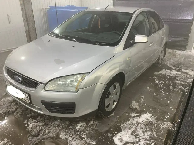 Ford Focus 2 1.4 MT 2006 года - Аксессуары и запчасти в Москва